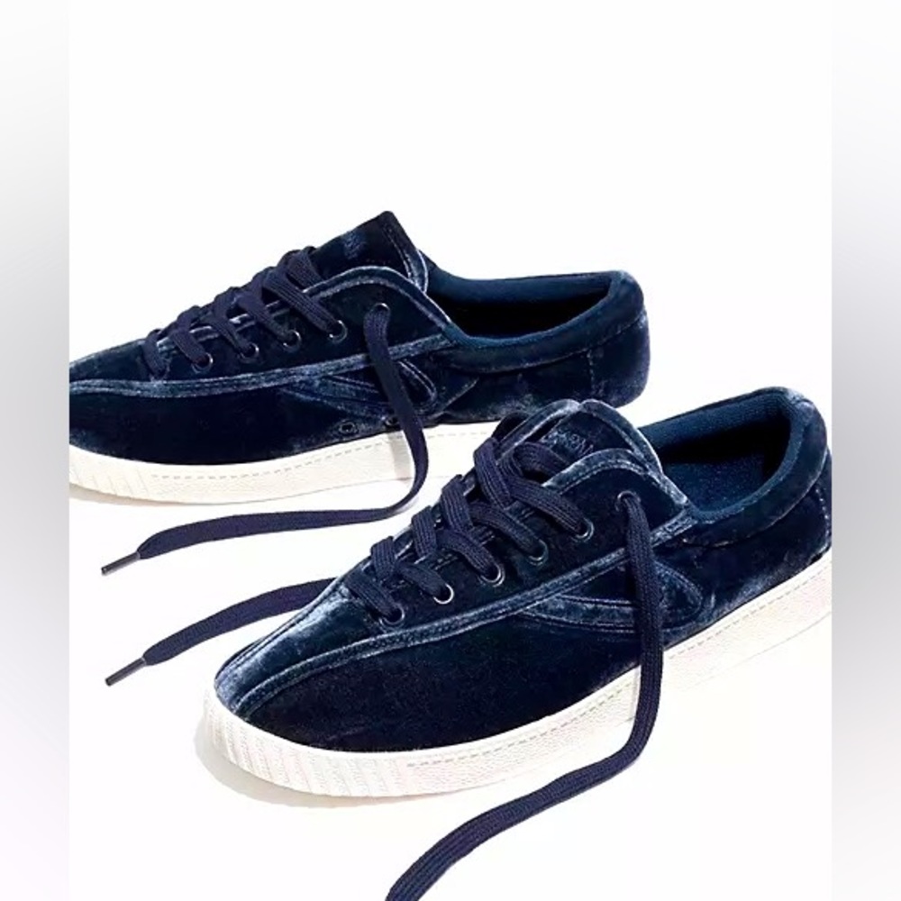 Madewell X Trenton velvet blue Nylife place lace up shoe
